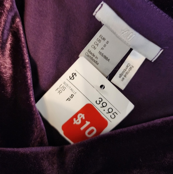 Dress - Picture 3 of 3